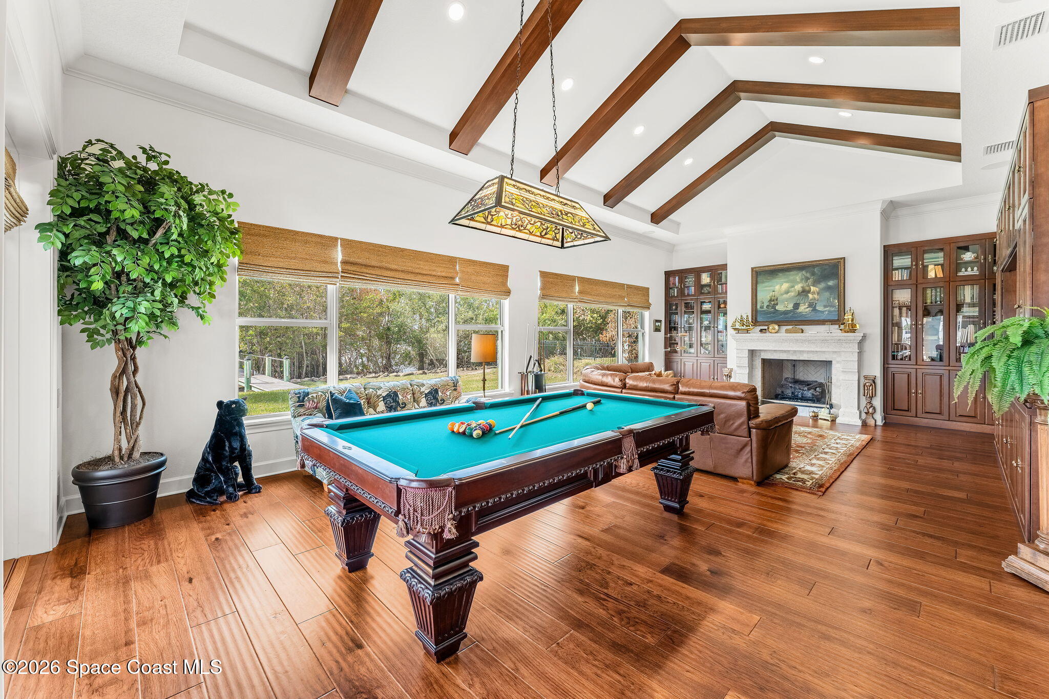 135 Lansing Island Drive