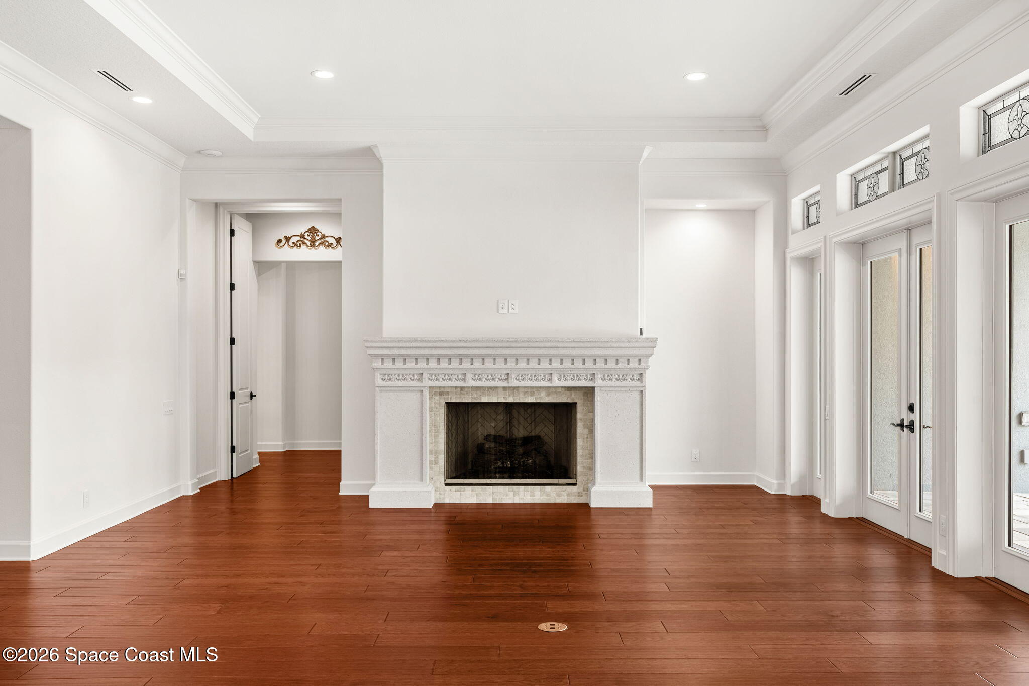 135 Lansing Island Drive