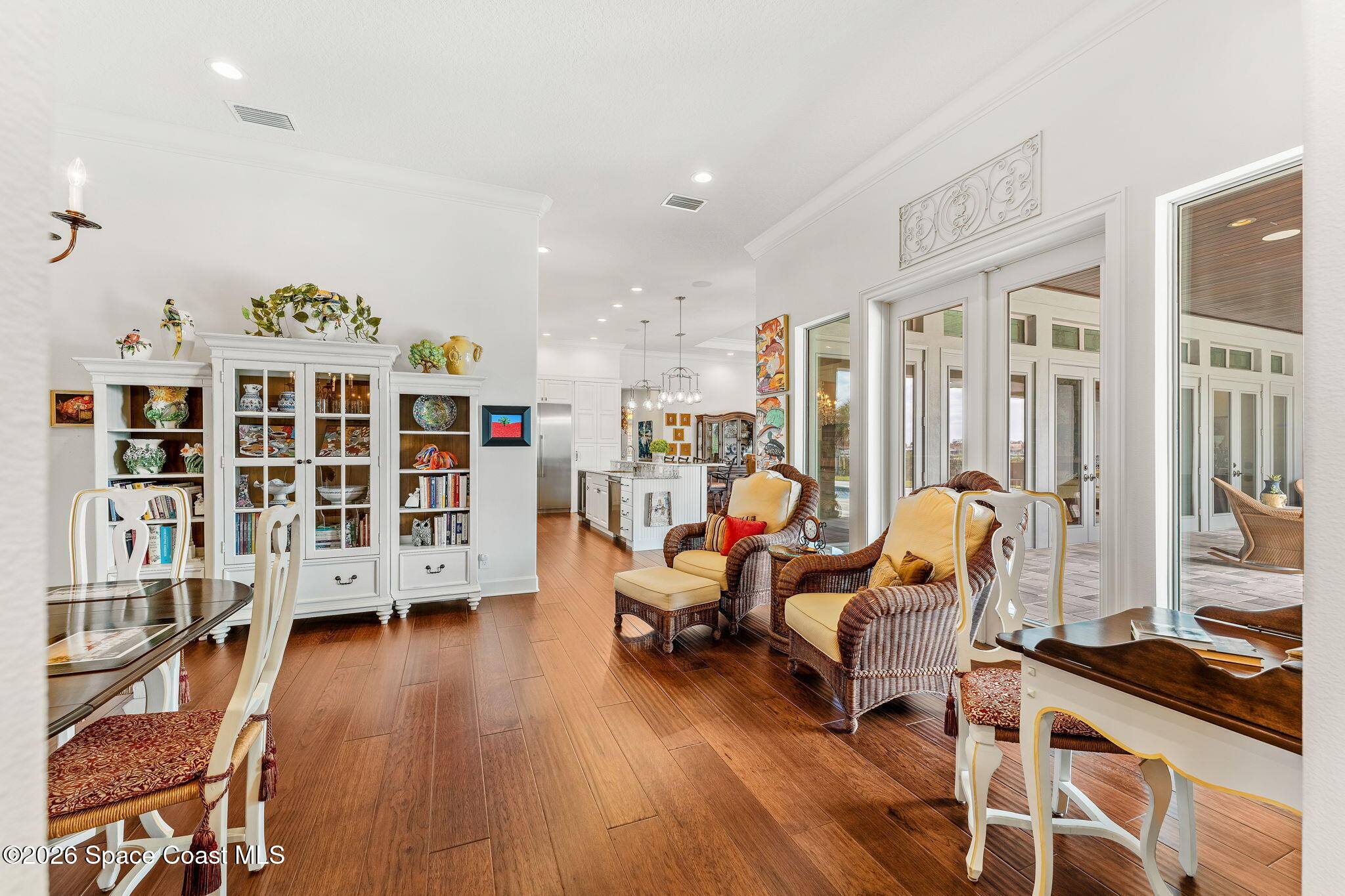 135 Lansing Island Drive