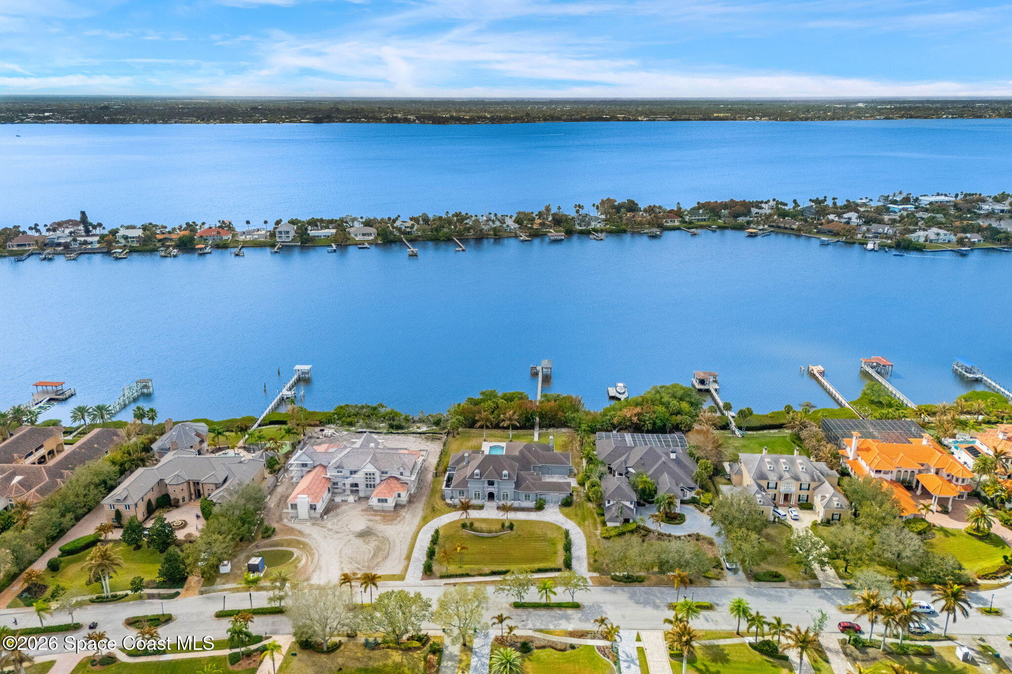 135 Lansing Island Drive