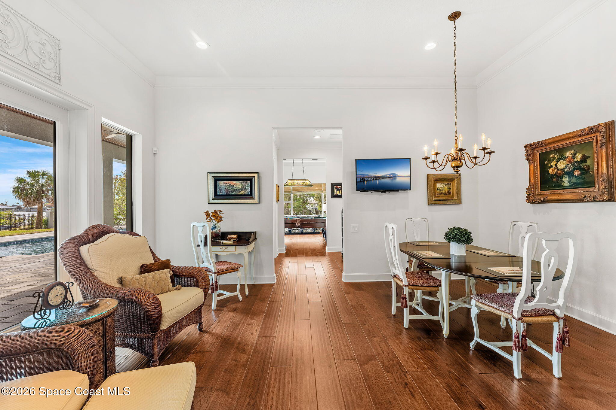 135 Lansing Island Drive