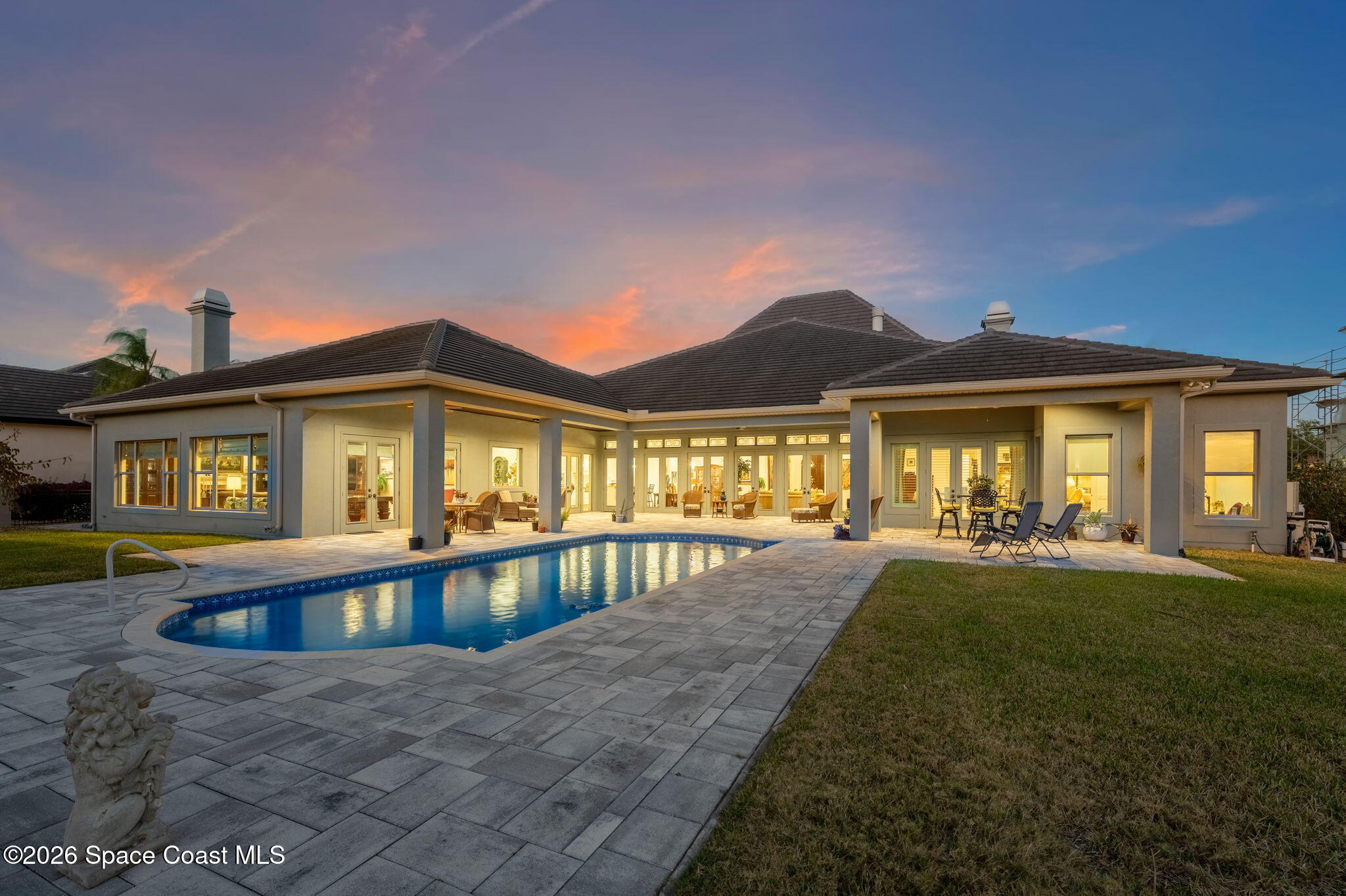 135 Lansing Island Drive