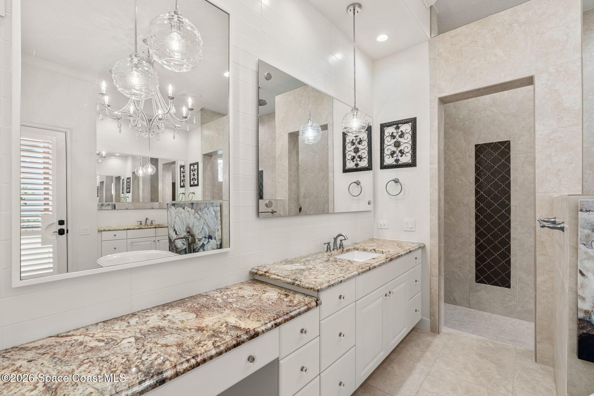 135 Lansing Island Drive