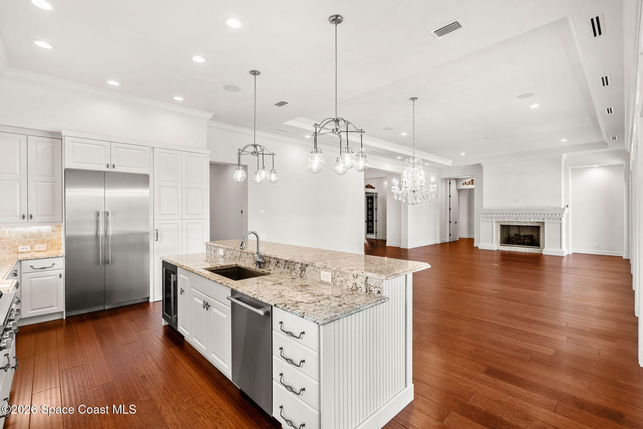 135 Lansing Island Drive