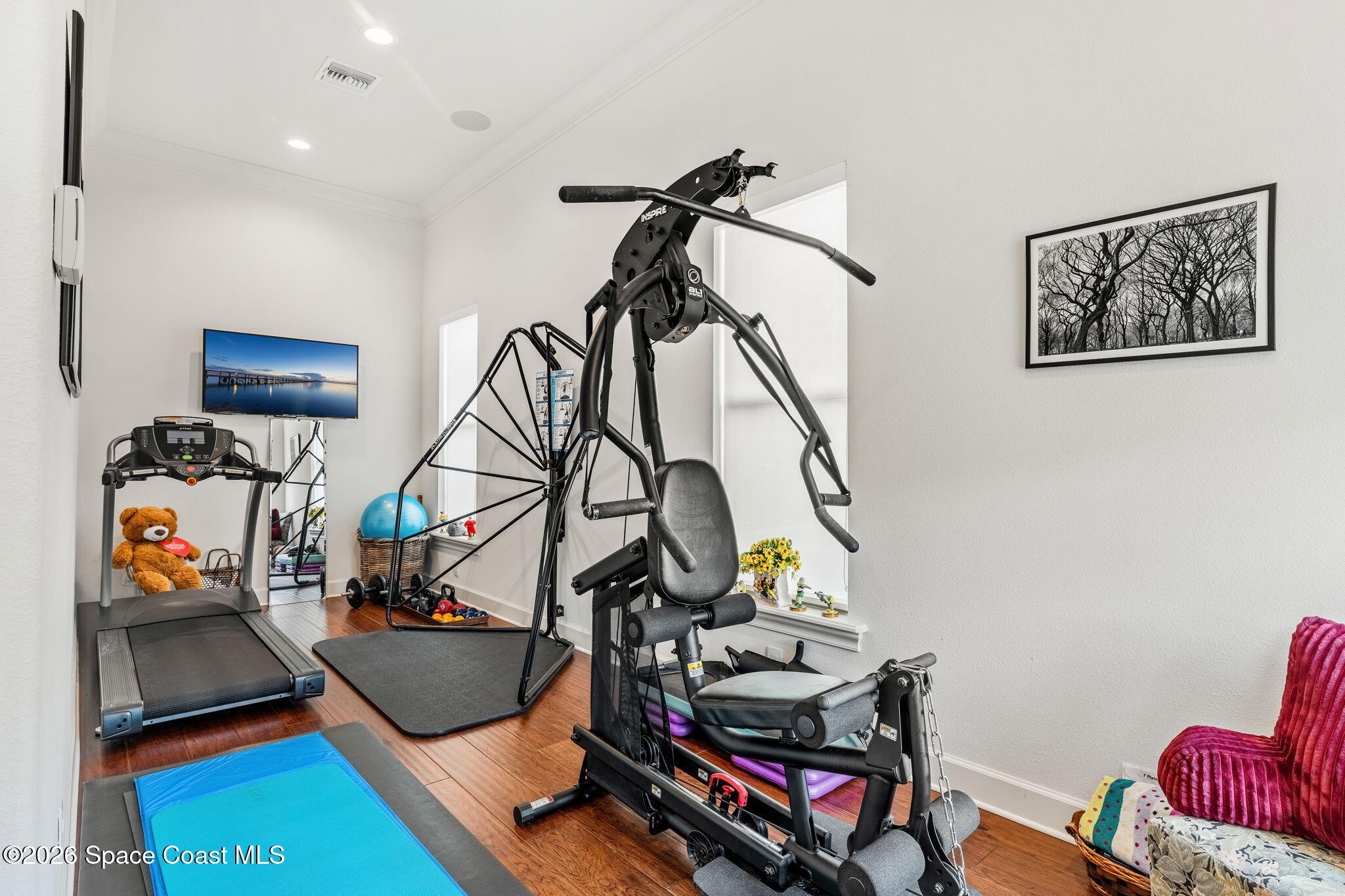 135 Lansing Island Drive