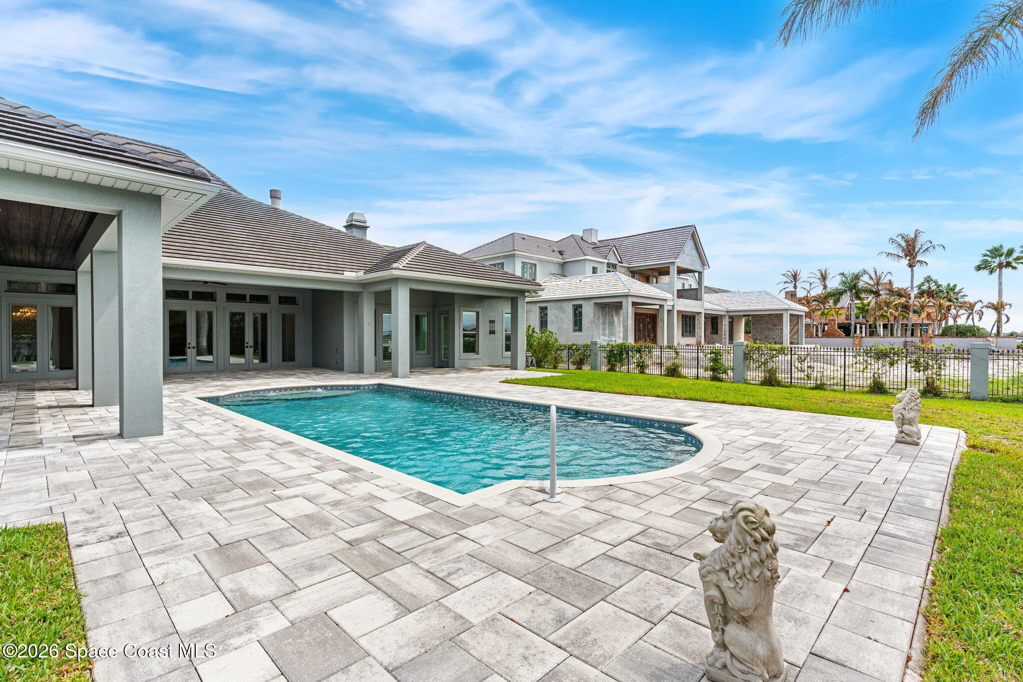 135 Lansing Island Drive