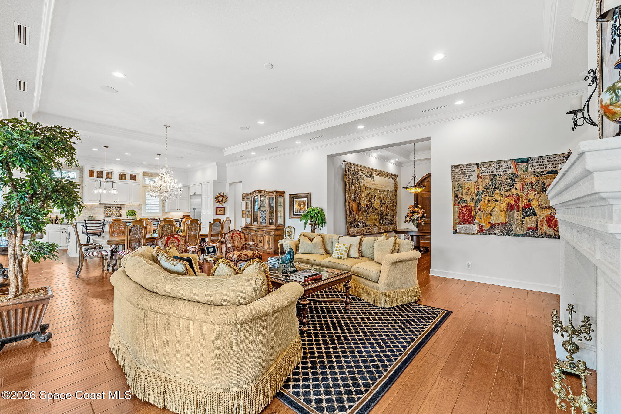 135 Lansing Island Drive