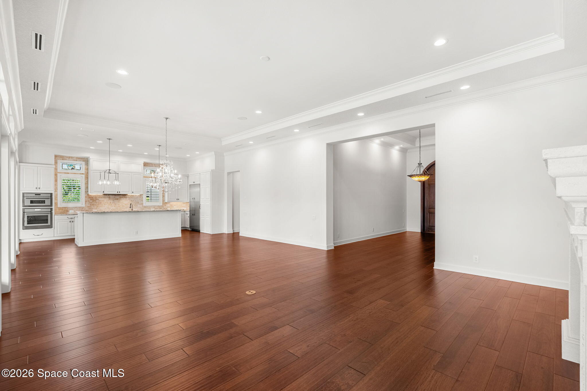 135 Lansing Island Drive