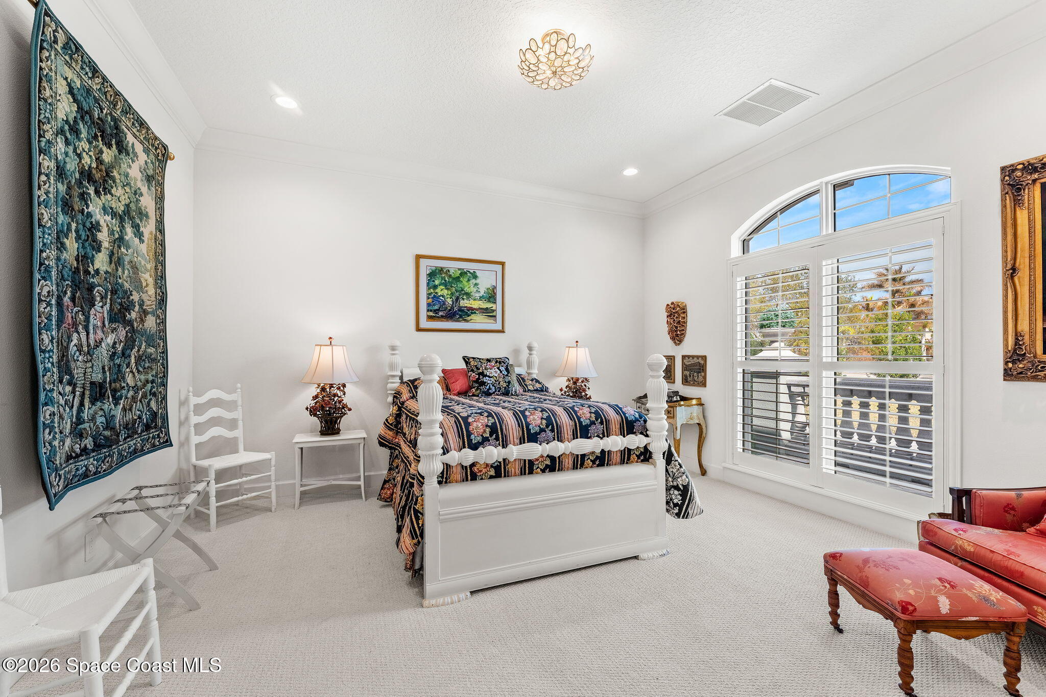 135 Lansing Island Drive