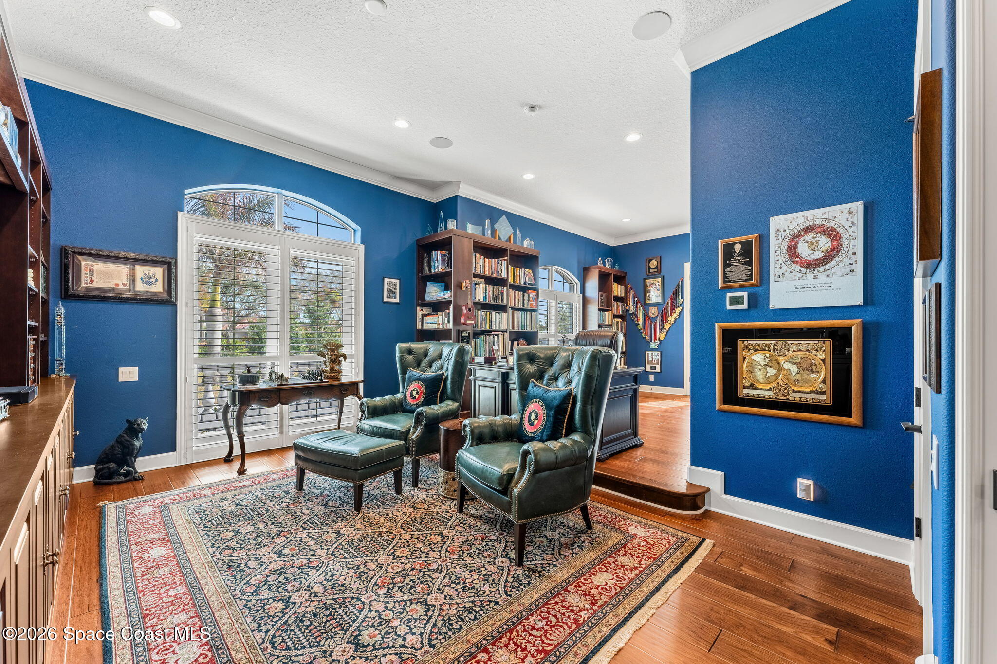 135 Lansing Island Drive