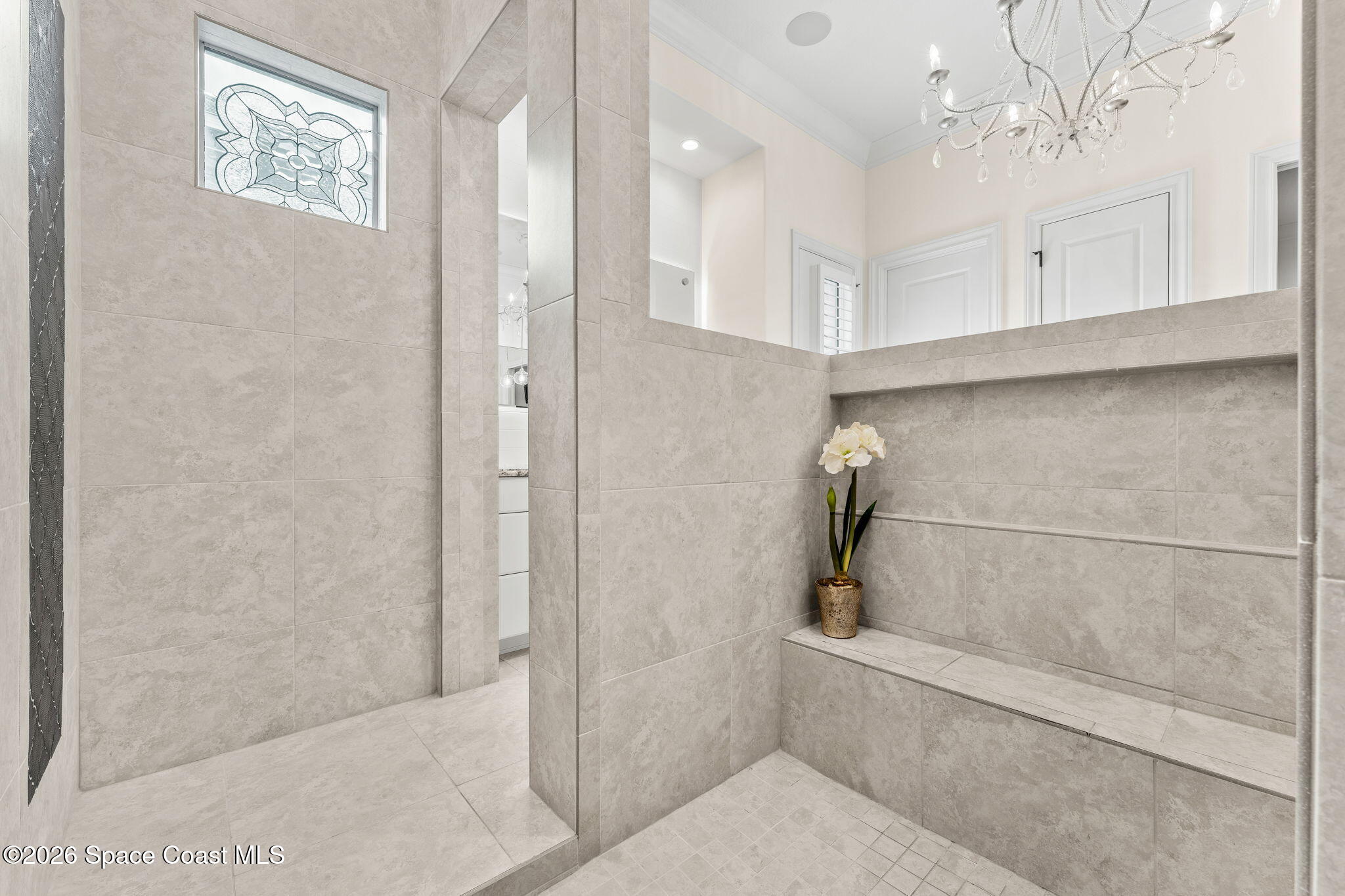 135 Lansing Island Drive