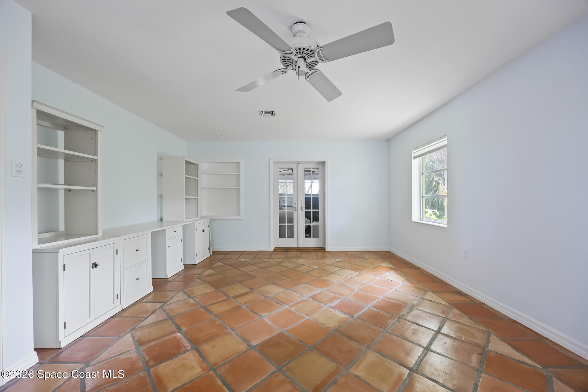 8690 S Tropical Trail