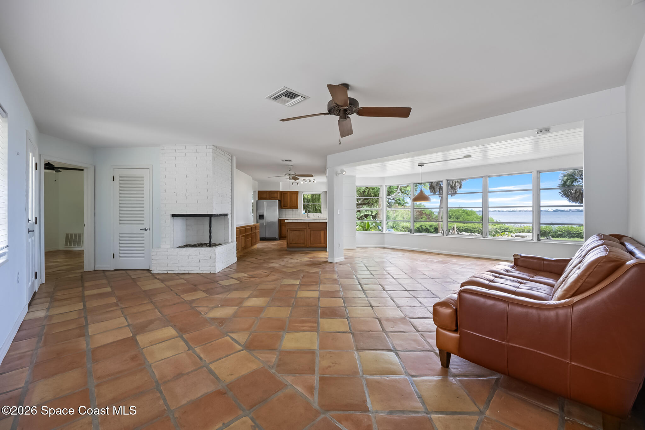8690 S Tropical Trail