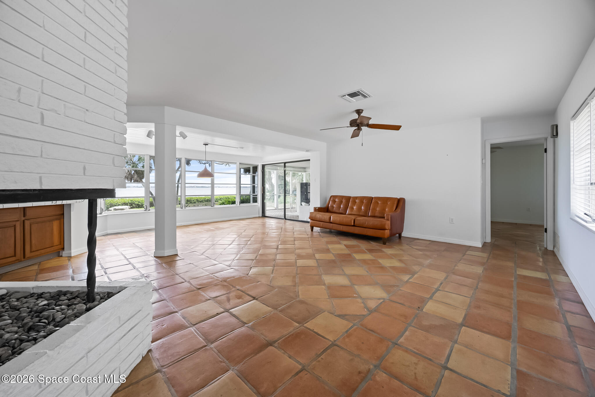 8690 S Tropical Trail