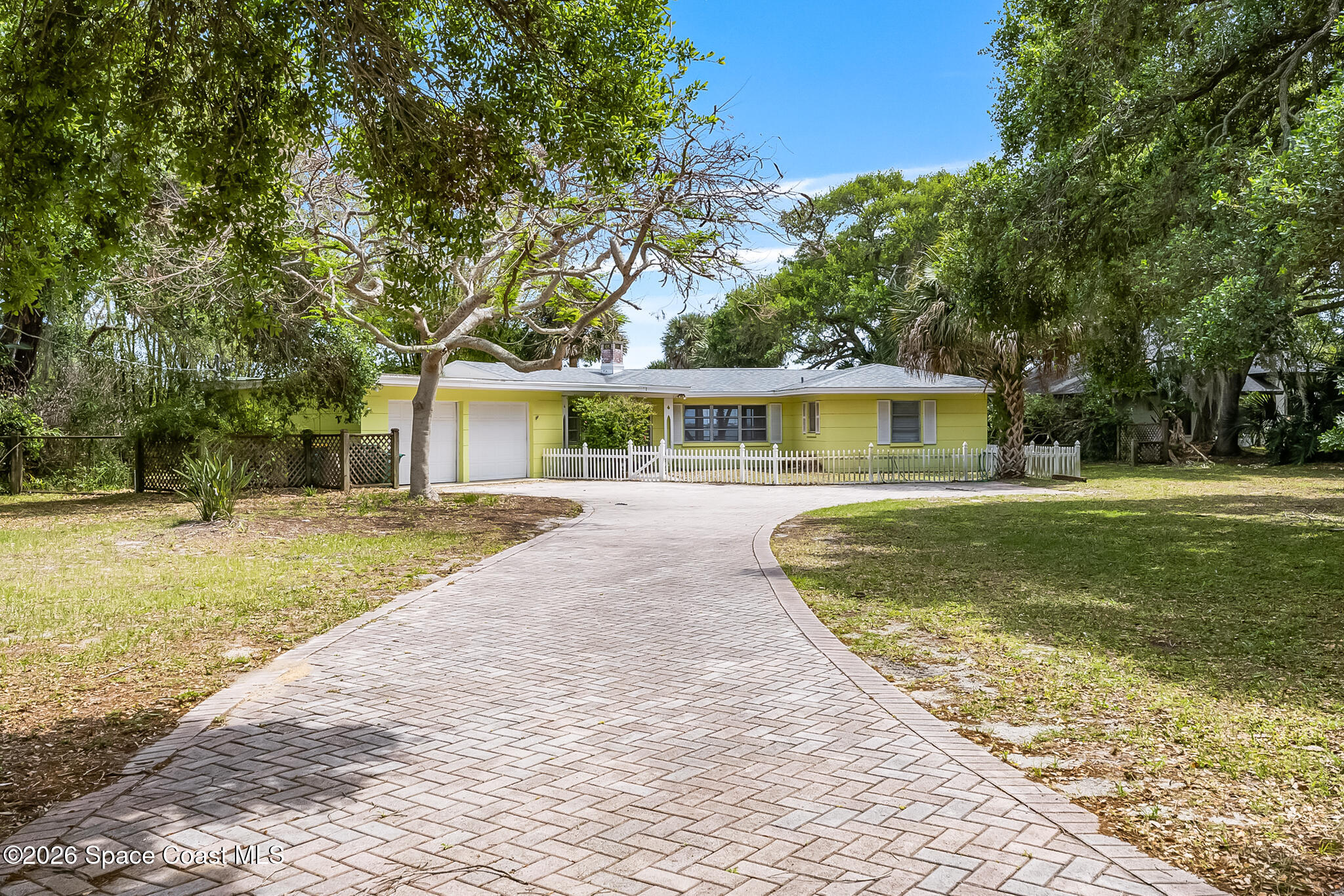 8690 S Tropical Trail