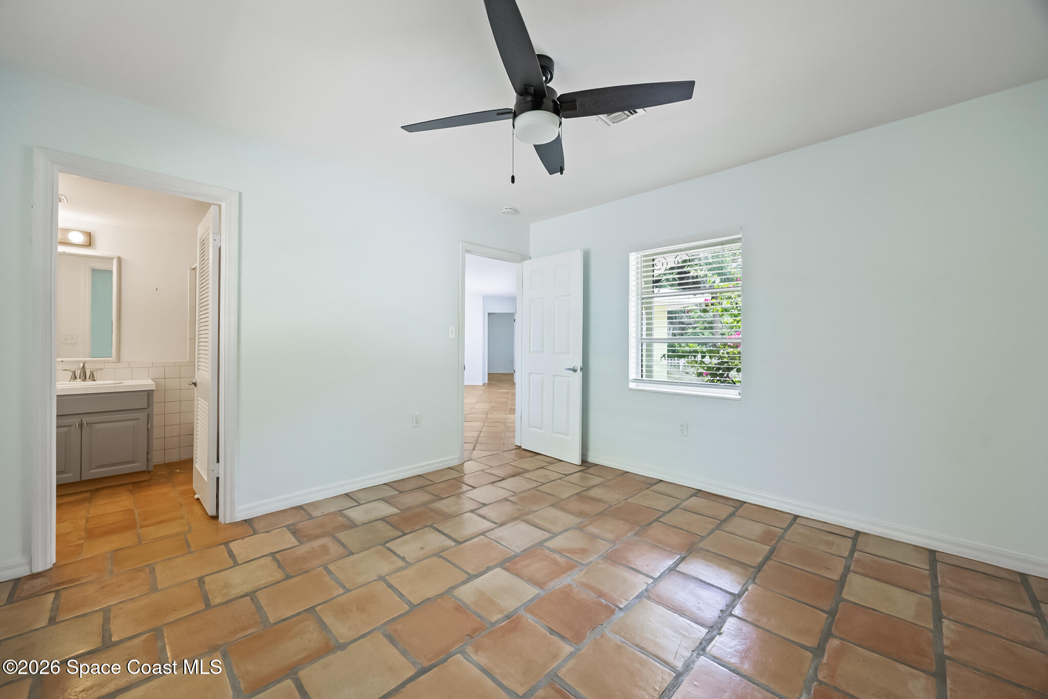 8690 S Tropical Trail