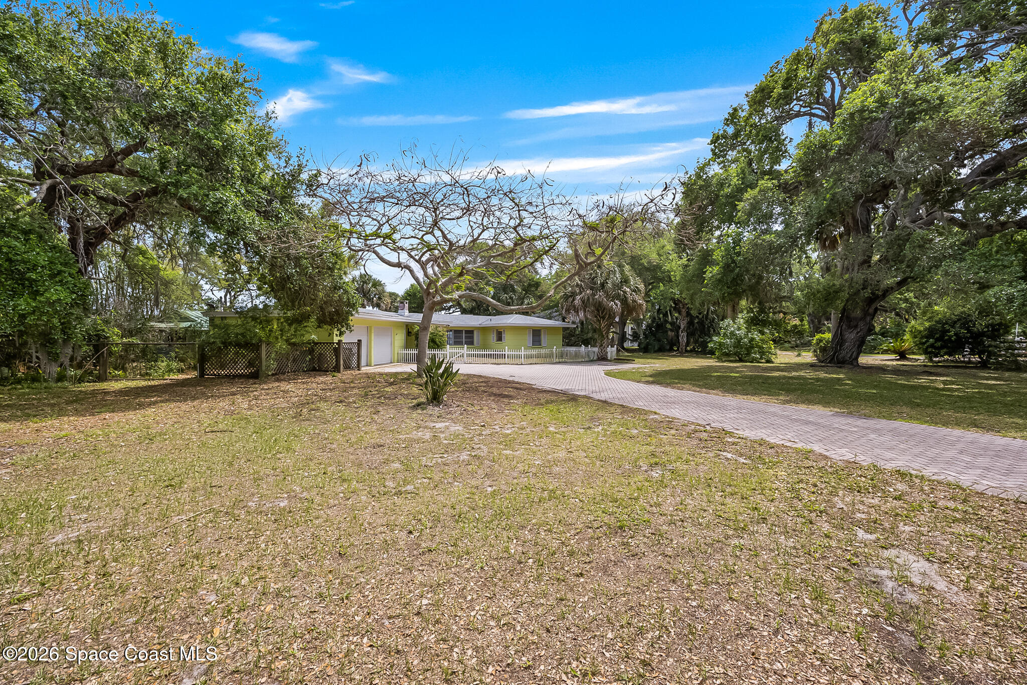 8690 S Tropical Trail