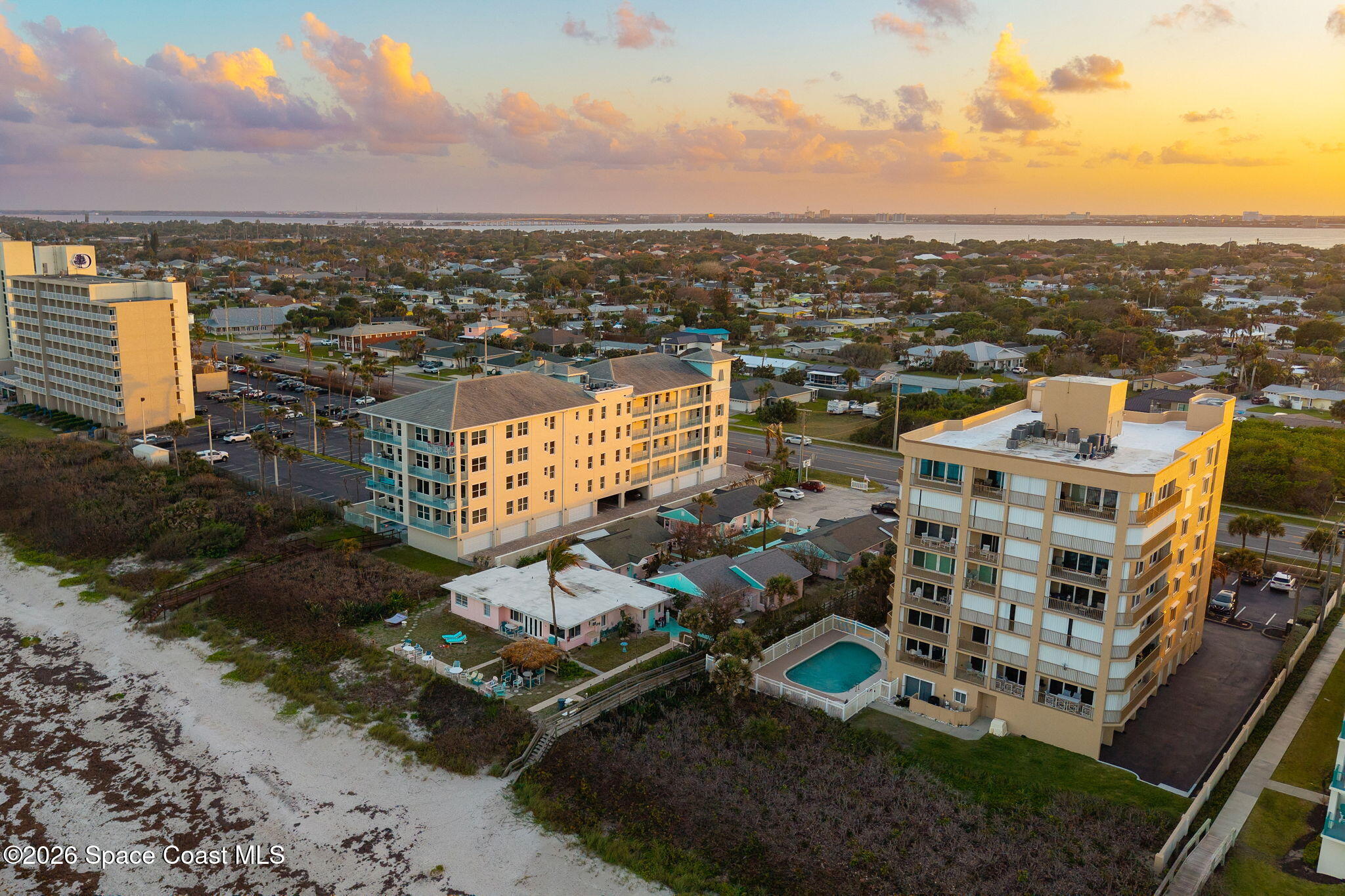 1725 N Highway A1a 304