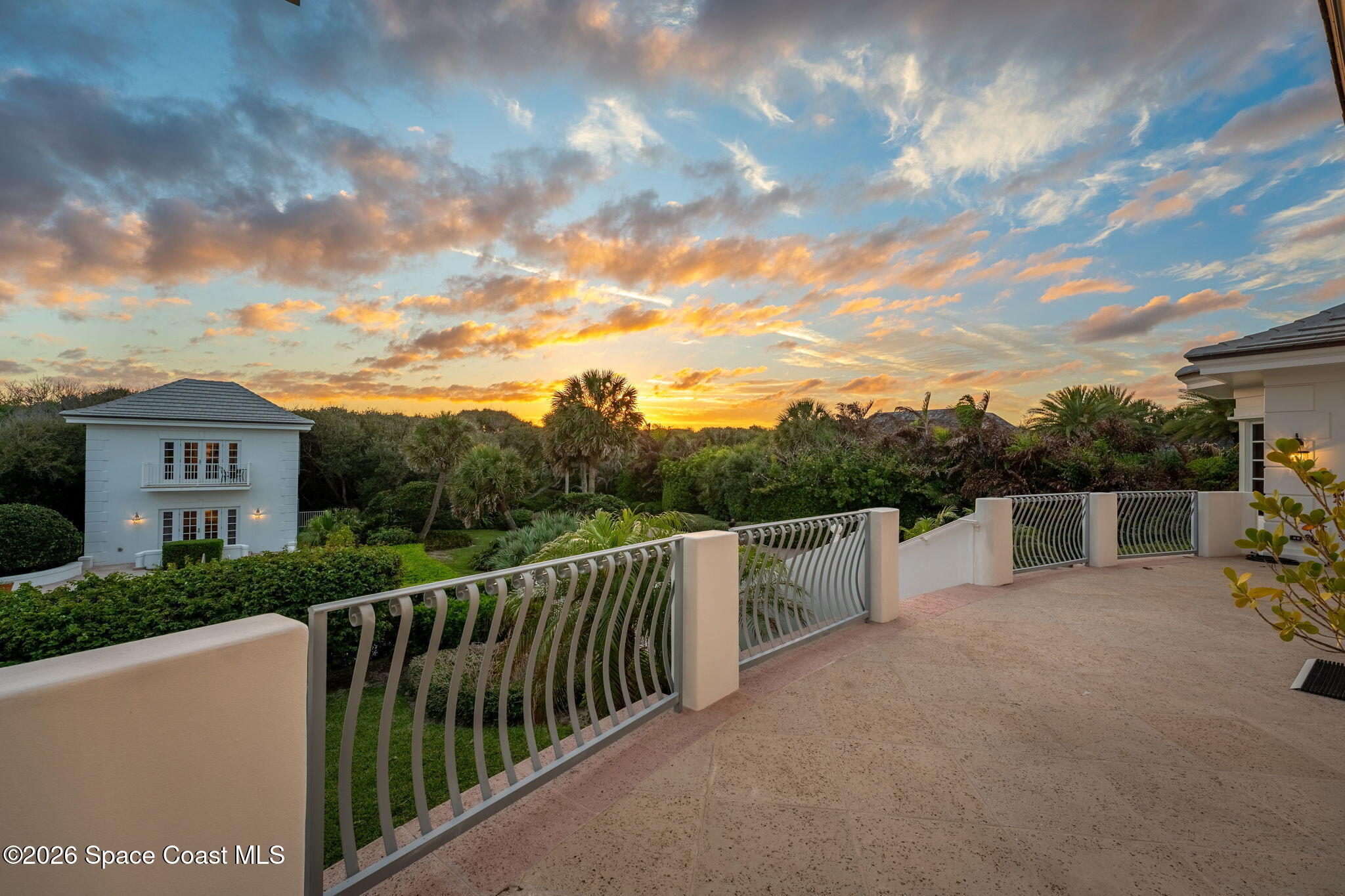 680 Ocean Road