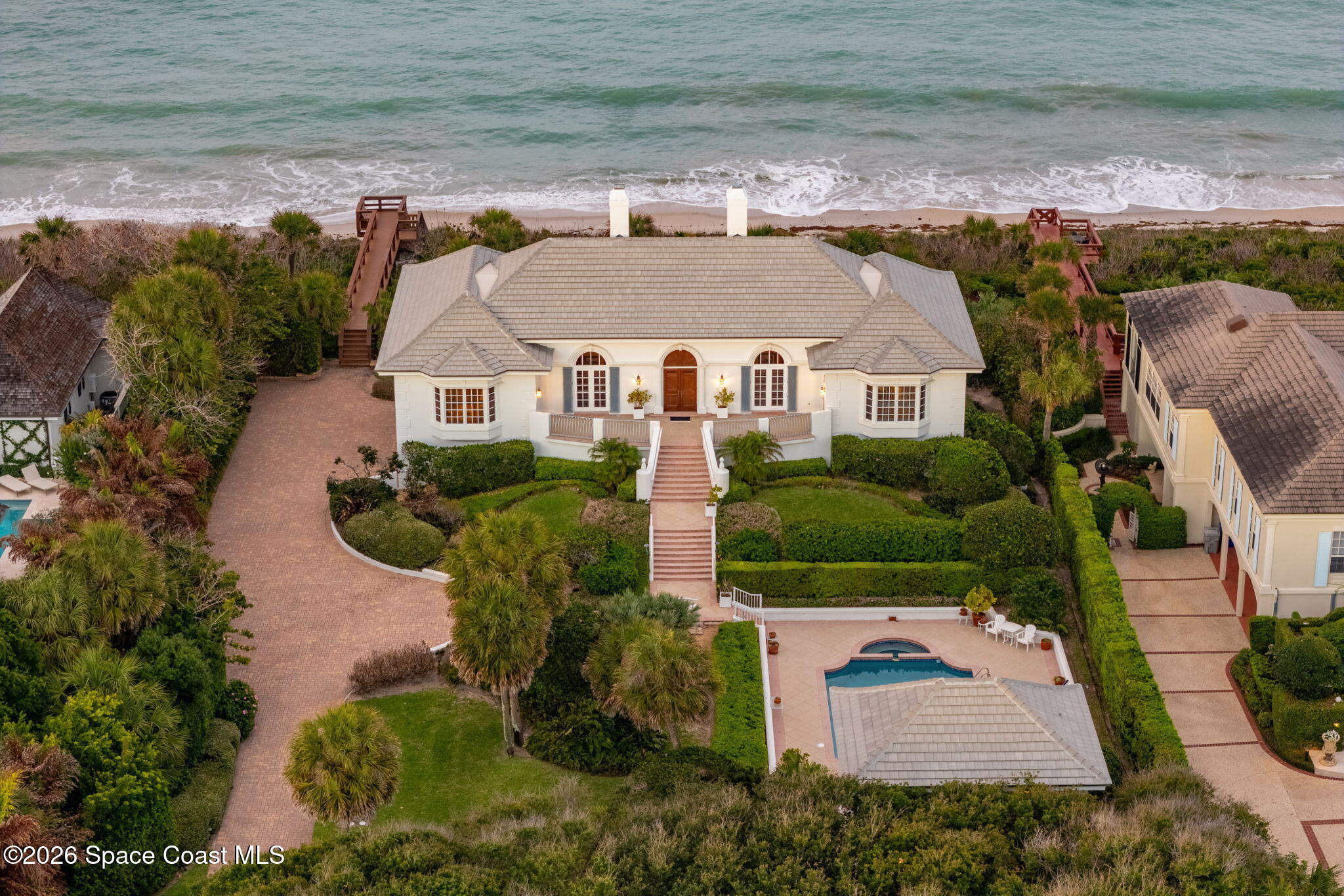 680 Ocean Road