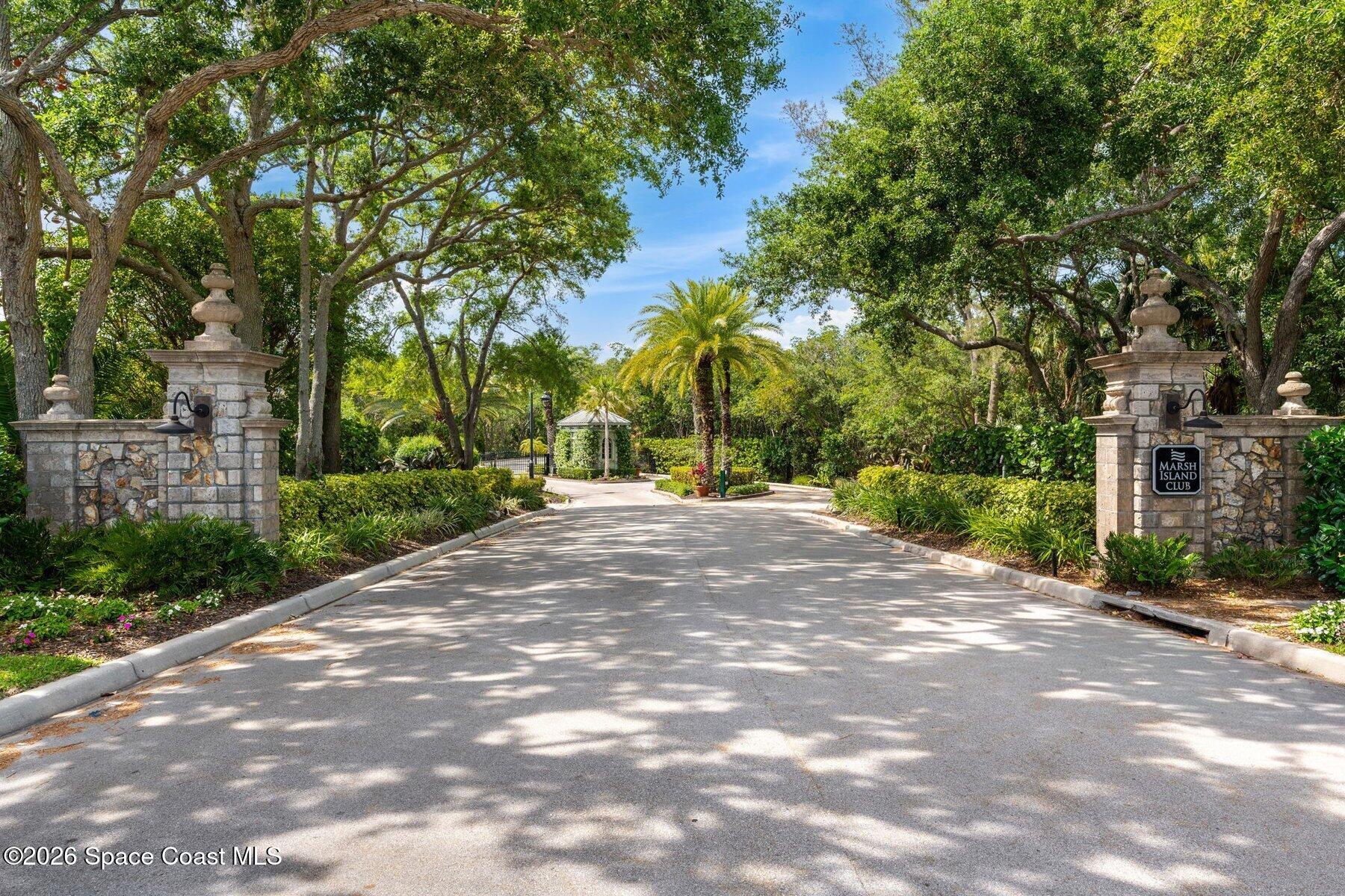 9200 E Marsh Island Drive