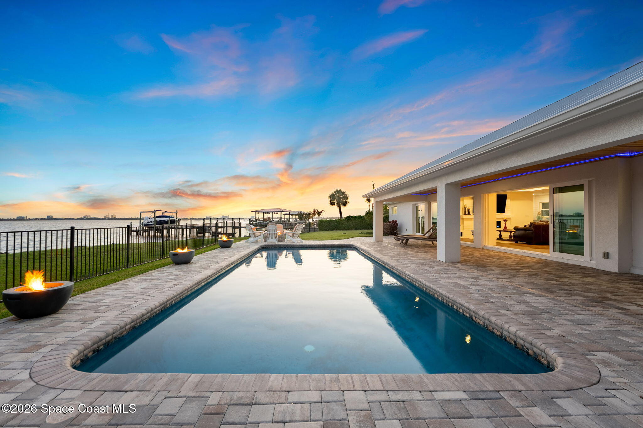 751 Oak Ridge Drive