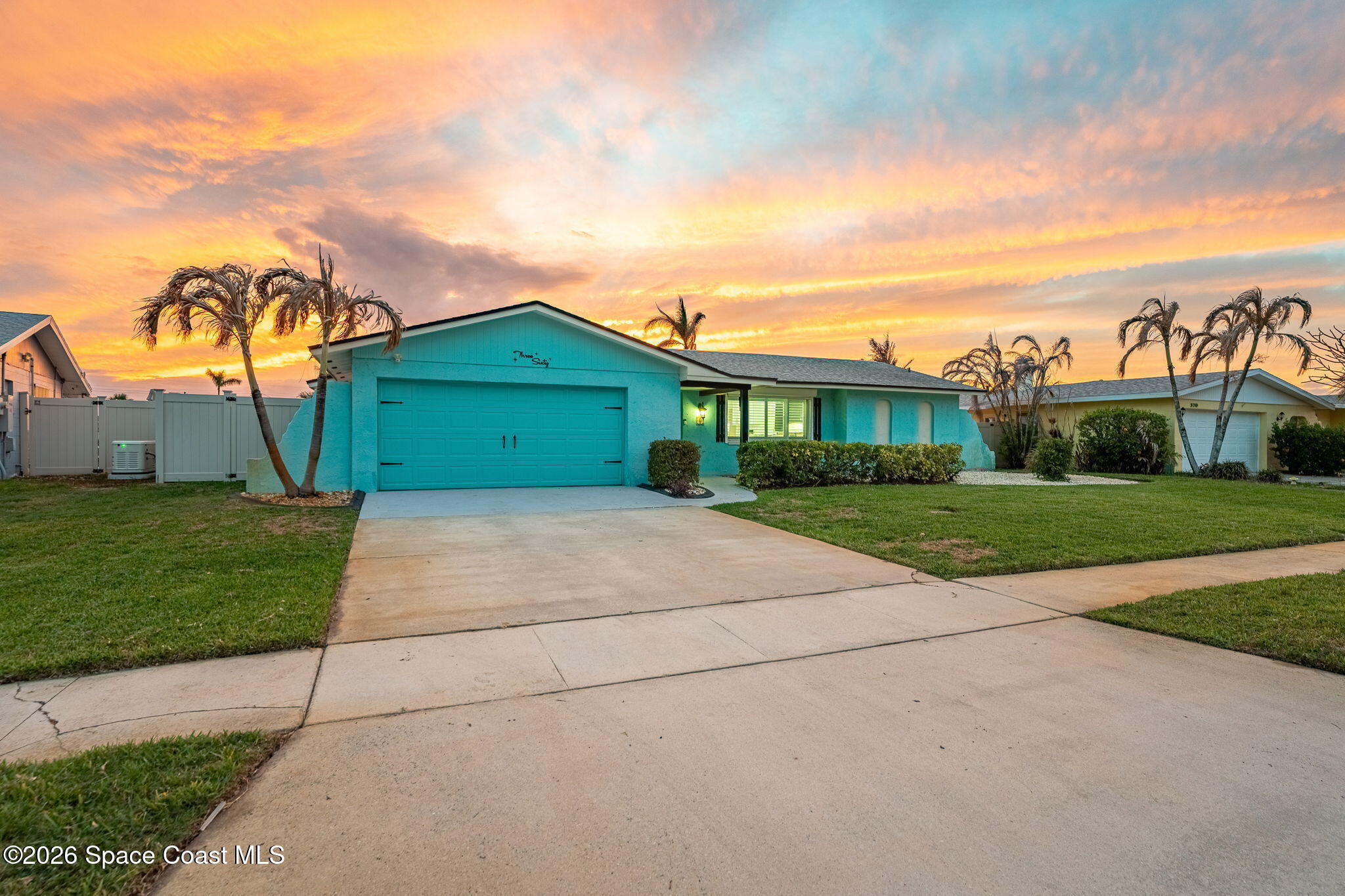 360 Diana Boulevard