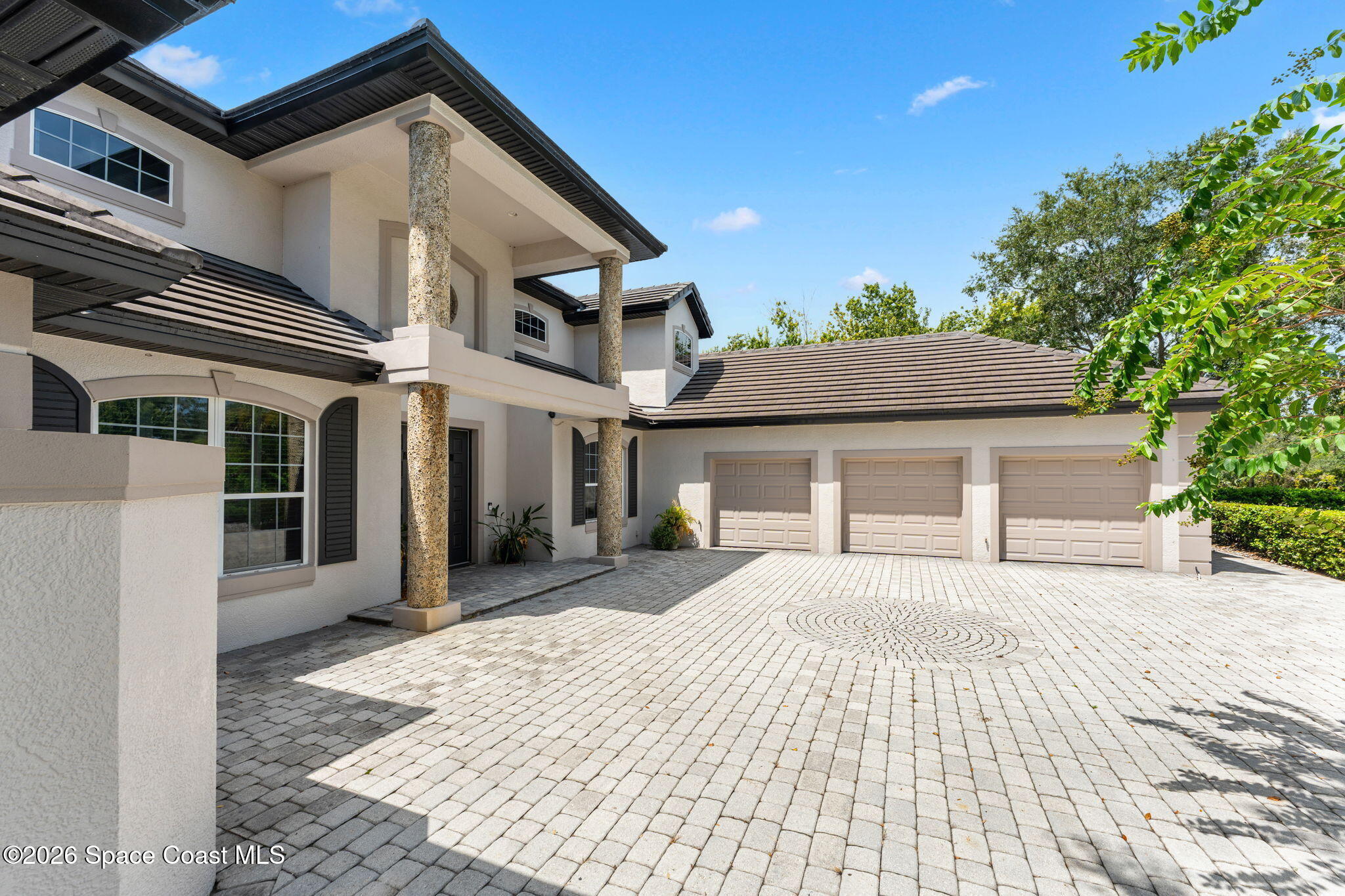 804 Chatsworth Drive