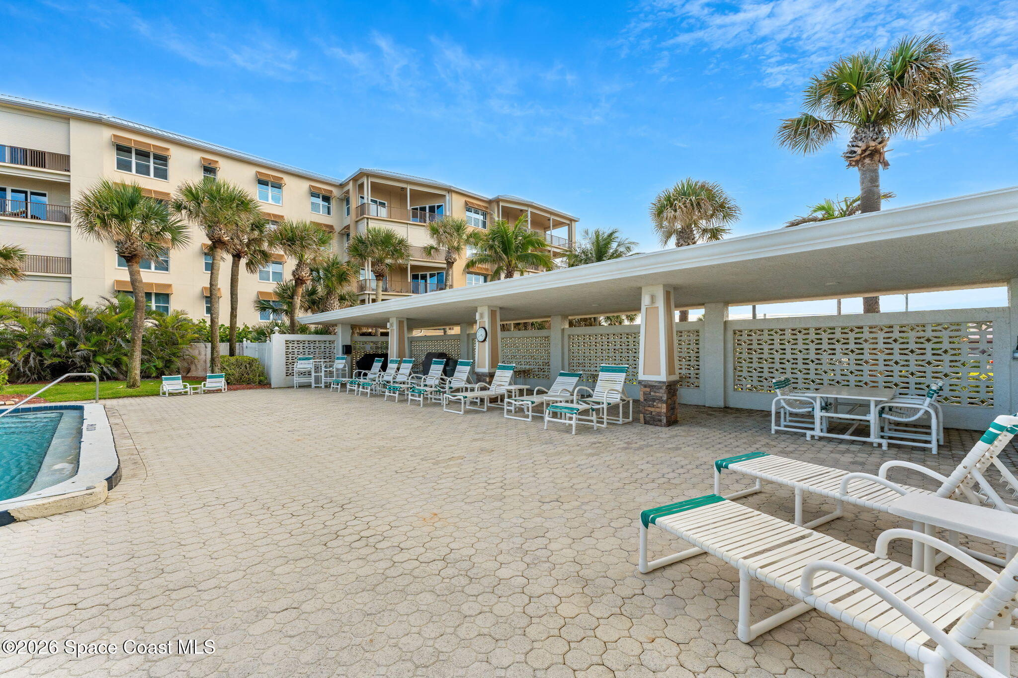 877 N Highway A1a 1002