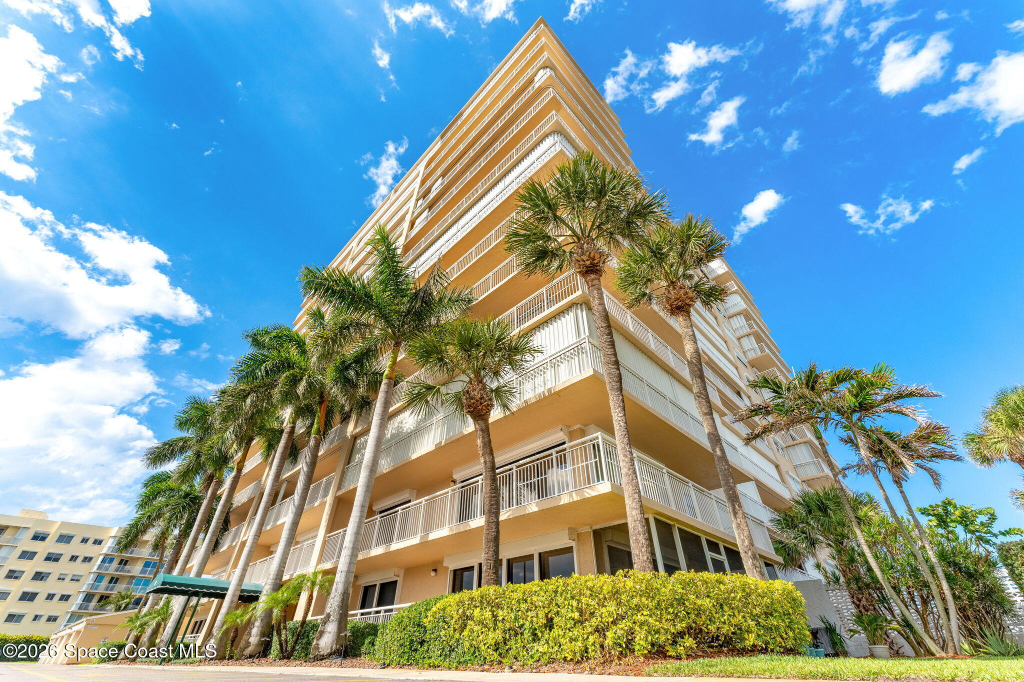 877 N Highway A1a 1002