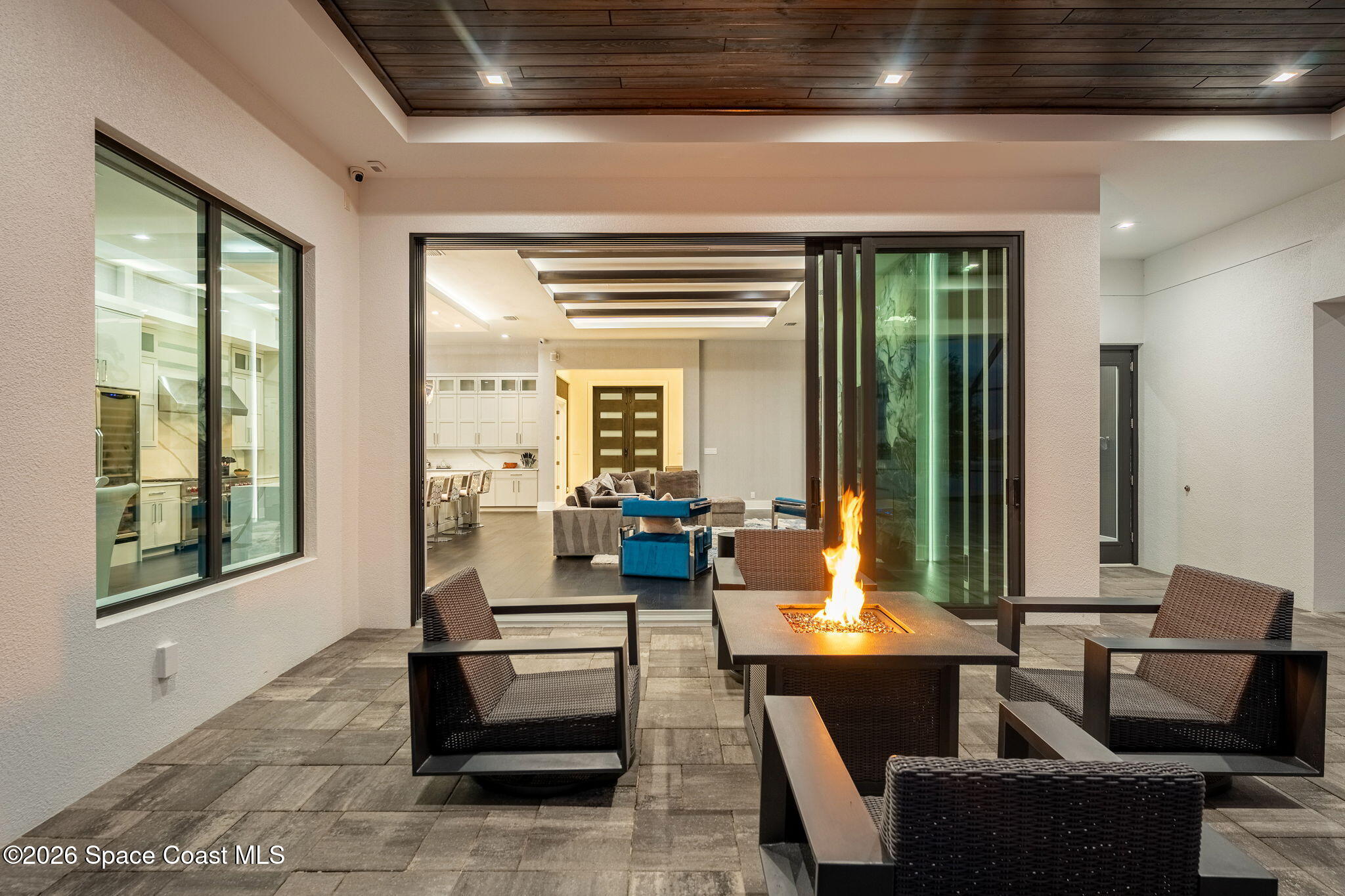 3618 Lake Adelaide Place