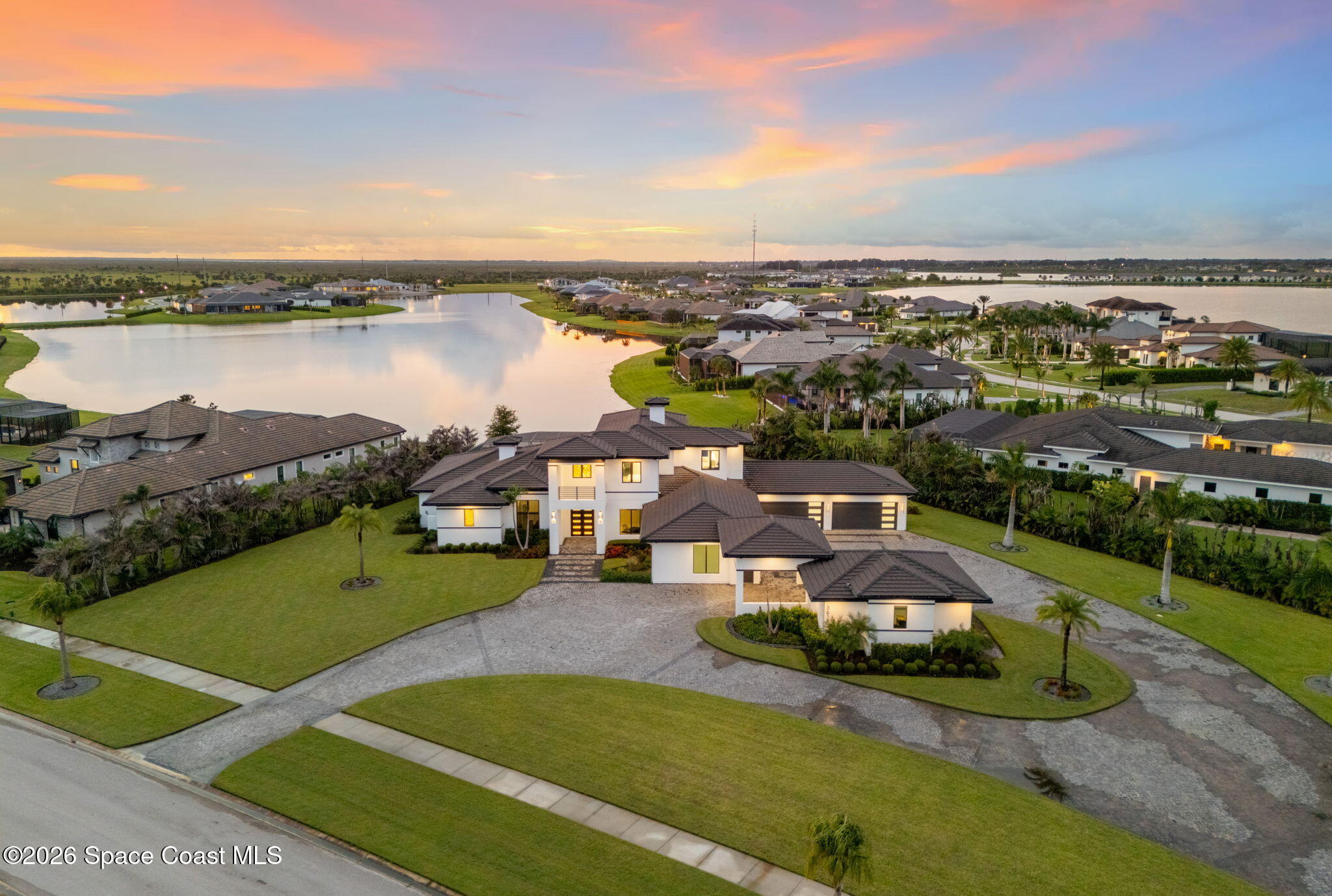 3618 Lake Adelaide Place