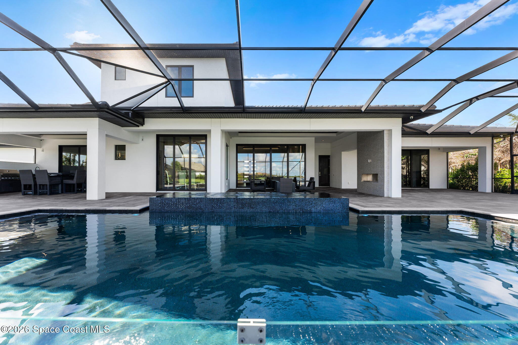 3618 Lake Adelaide Place