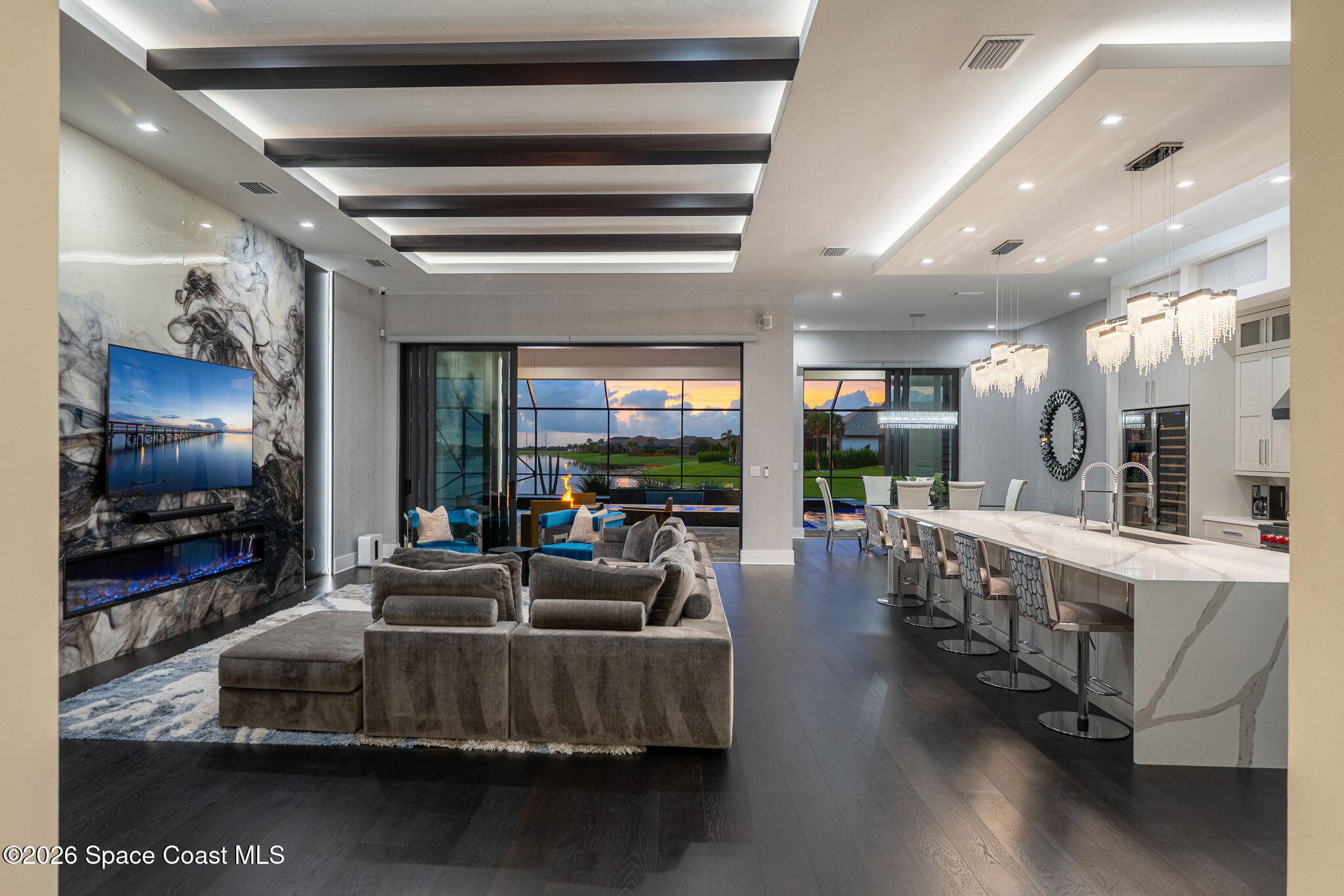3618 Lake Adelaide Place