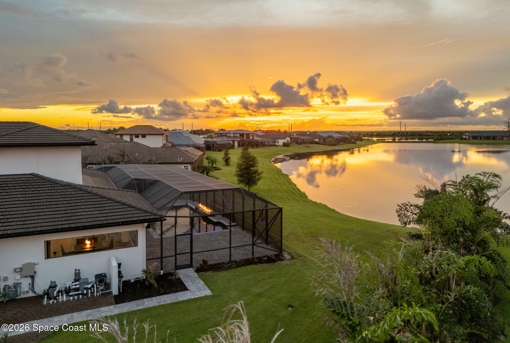 3618 Lake Adelaide Place