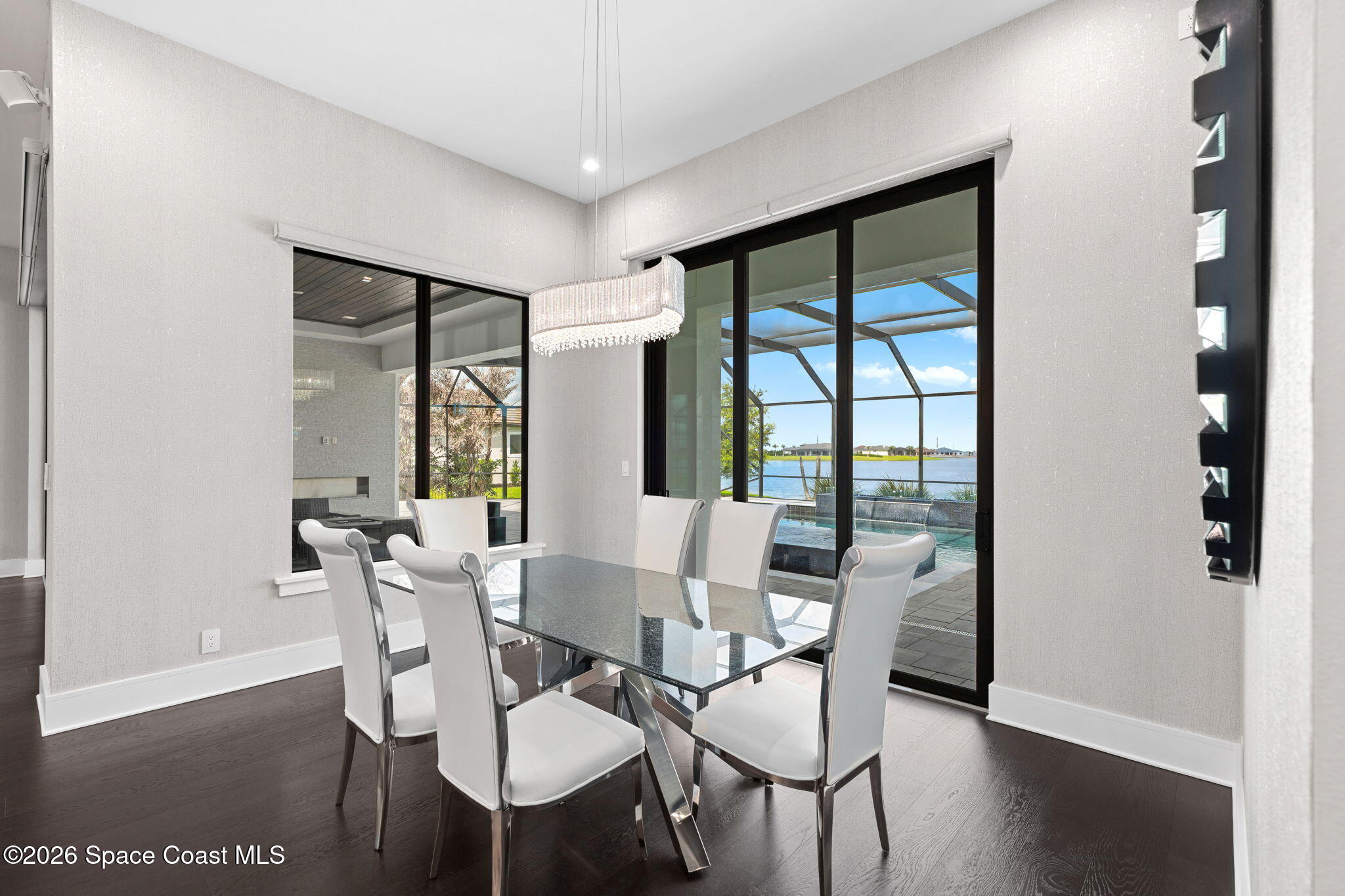 3618 Lake Adelaide Place
