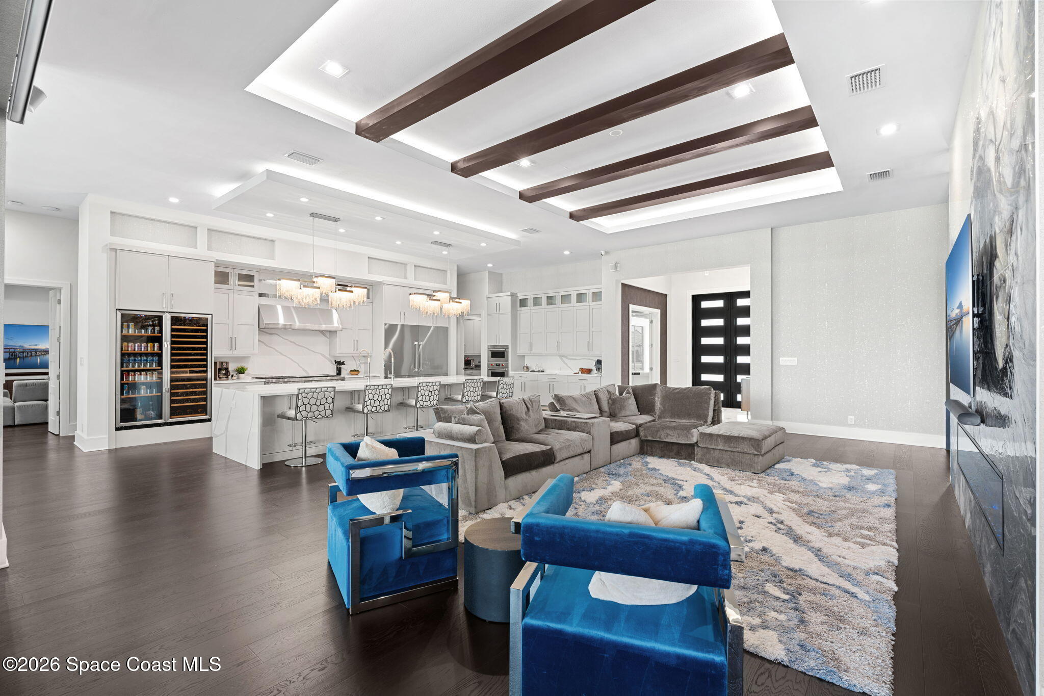 3618 Lake Adelaide Place