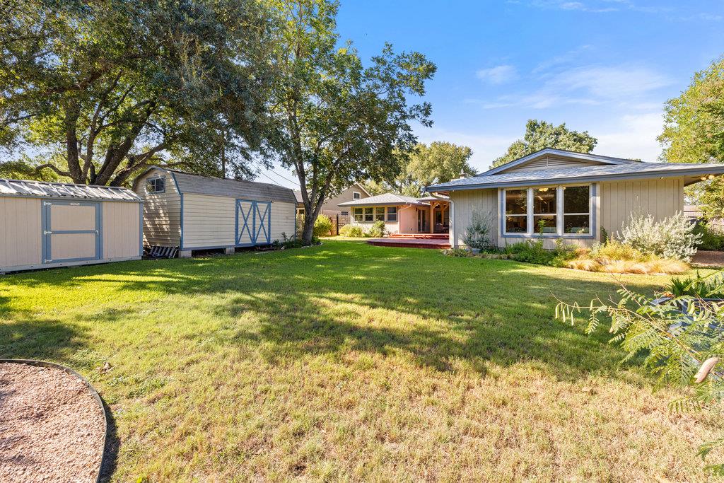 1105 Deep Wood DR - Fully Refreshed Single-Story in Round Rock West