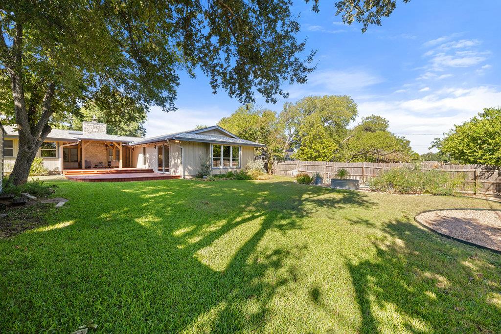 1105 Deep Wood DR - Fully Refreshed Single-Story in Round Rock West