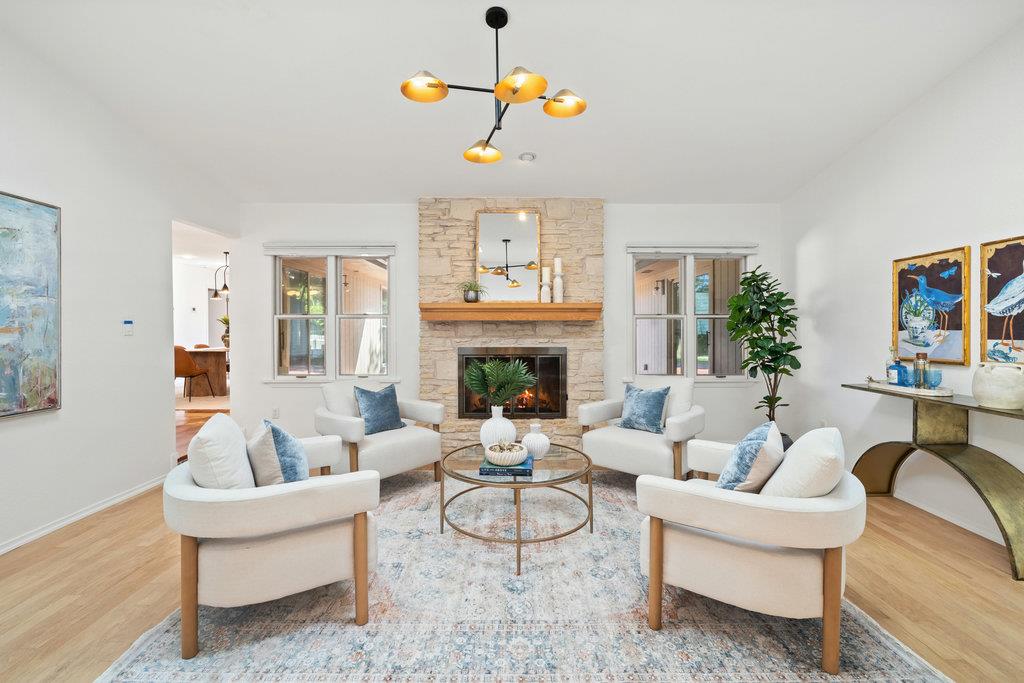 1105 Deep Wood DR - Fully Refreshed Single-Story in Round Rock West