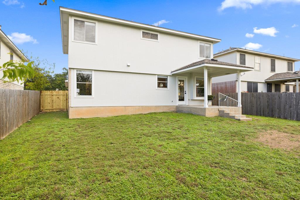 1305 Tudor House Rd | Updated & Move-In Ready