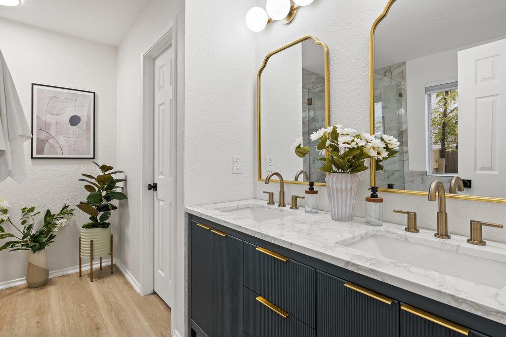 1305 Tudor House Rd | Updated & Move-In Ready