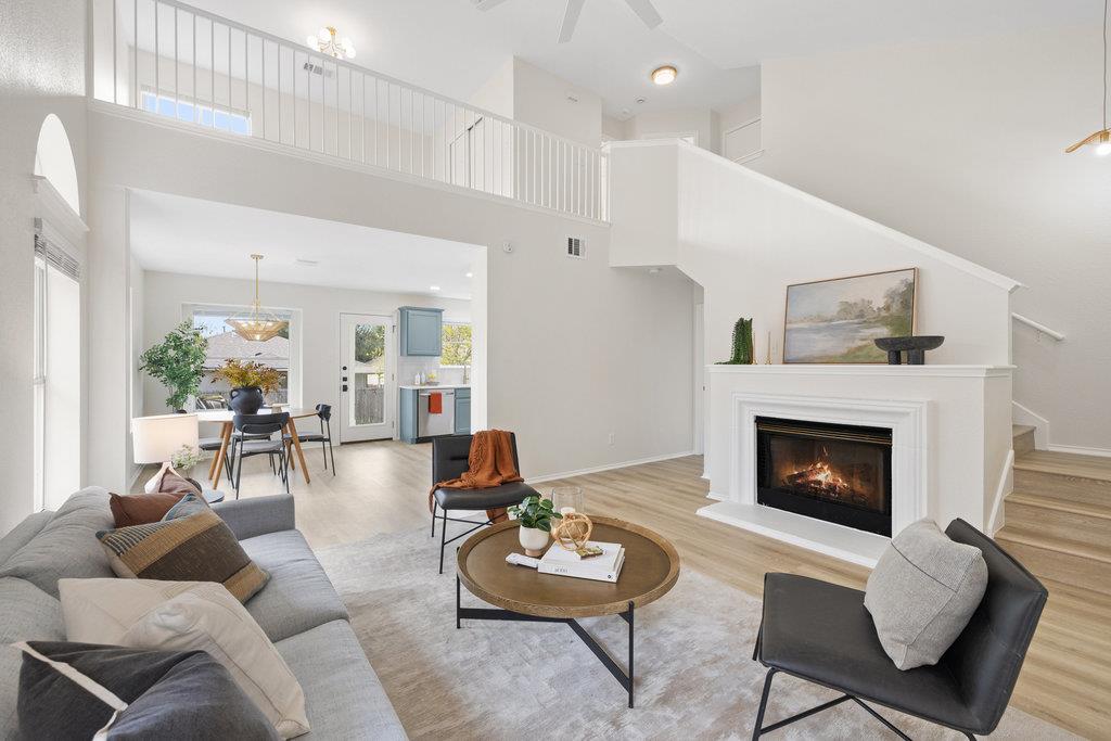 1305 Tudor House Rd | Updated & Move-In Ready