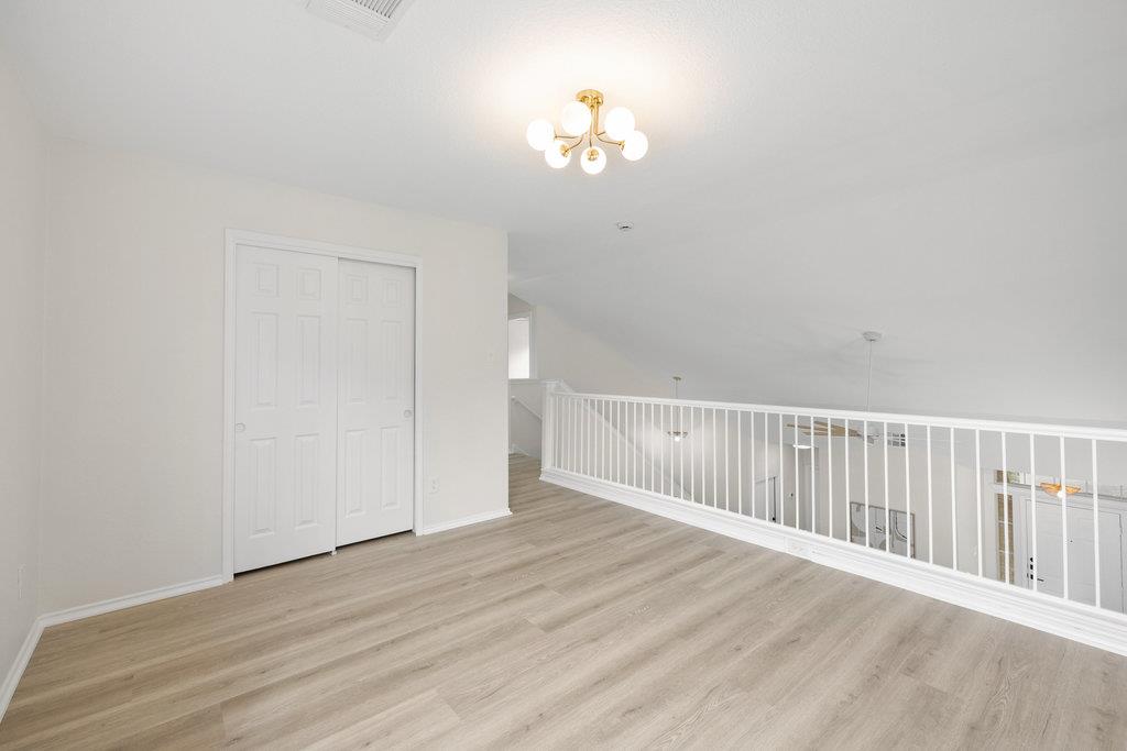 1305 Tudor House Rd | Updated & Move-In Ready