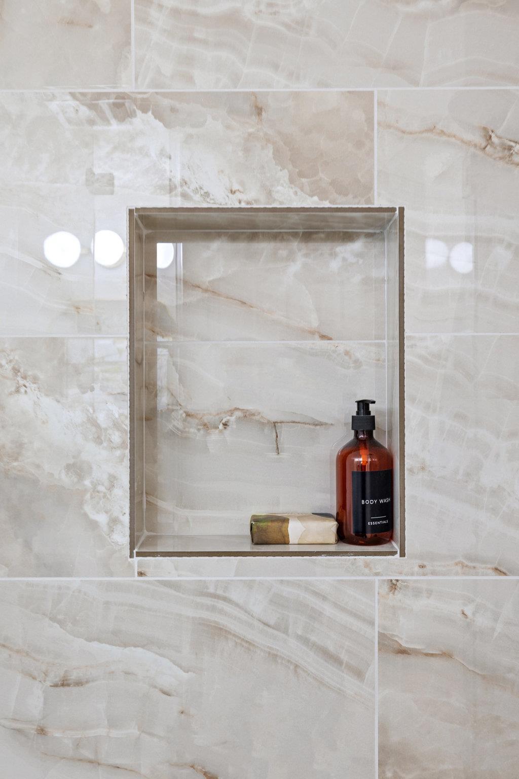 1305 Tudor House Rd | Updated & Move-In Ready