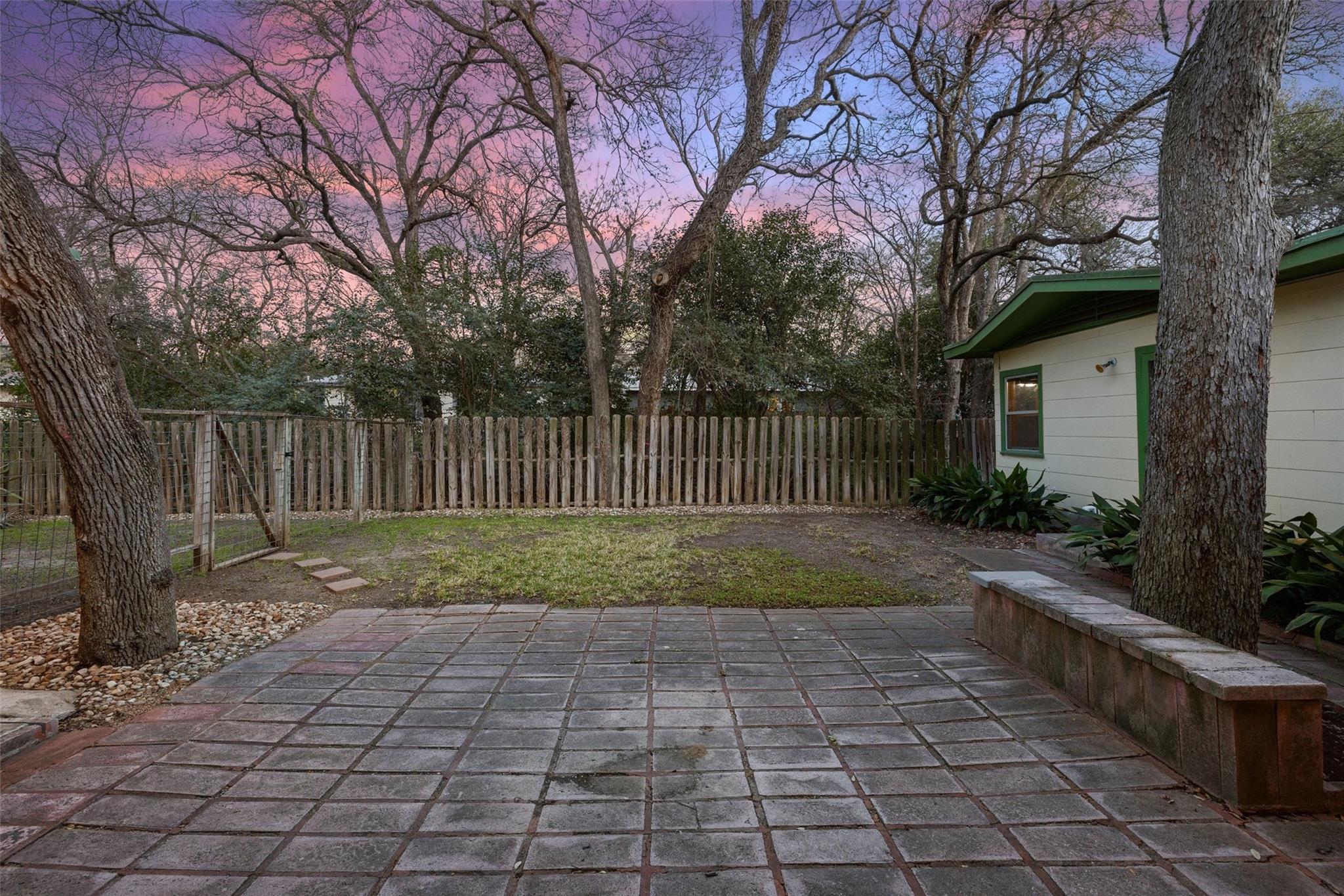 2004 Griswold Lane | Tarrytown