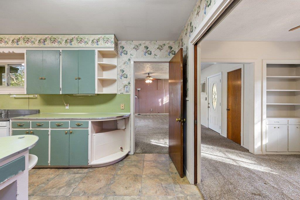 2004 Griswold Lane | Tarrytown