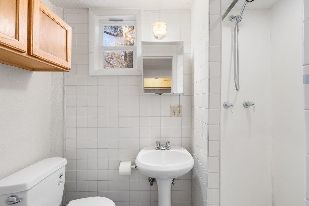 2004 Griswold Lane | Tarrytown