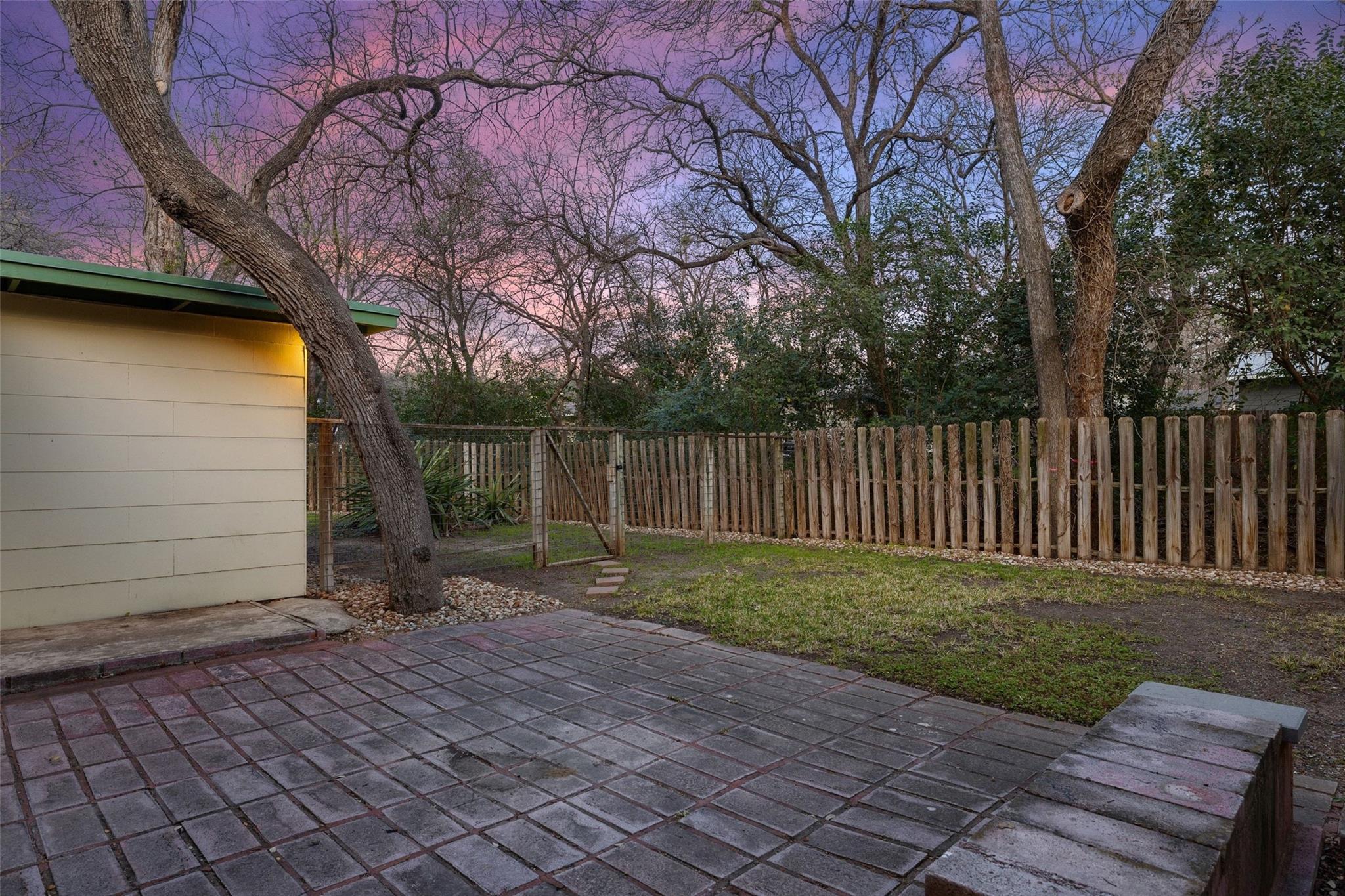 2004 Griswold Lane | Tarrytown