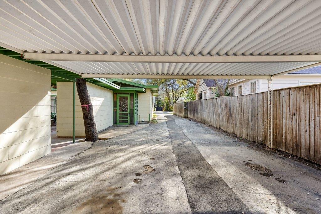2004 Griswold Lane | Tarrytown